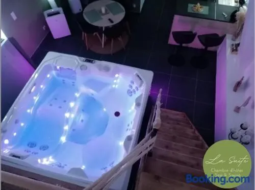 La Suite Chambre d’hôtes Spa et Sauna - Image 1