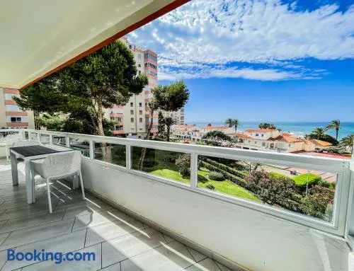 Appartement avec internet haut débit, piscine et terrasse | Vue montagne - Image 1