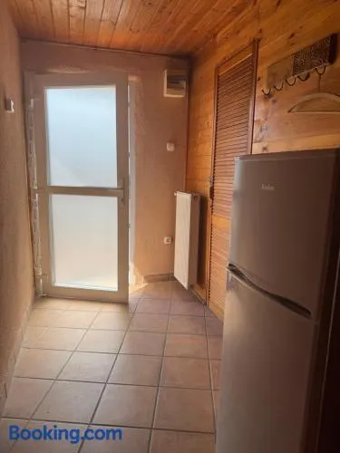 Zulu Cafe Apartment - Image 1