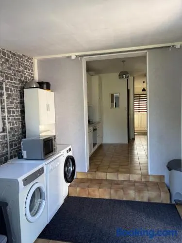 Petit pavillon, une chambre avec jardin - Image 1