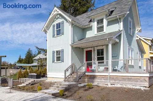 Acres Away by Seabrook Hospitality - Image 1
