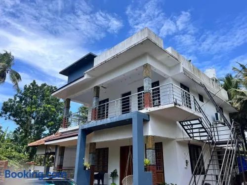 Eha Mundro Island Homestay - Image 1