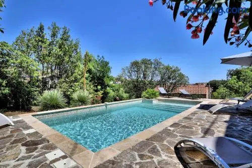 Lantana luxury property - Image 1