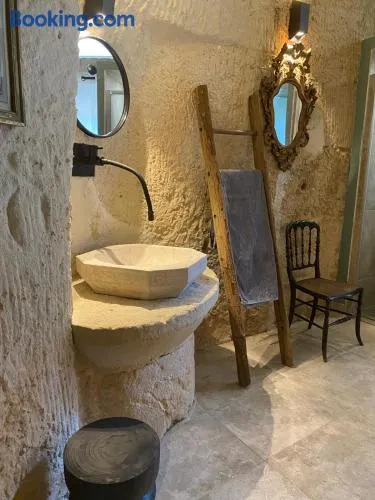 Le Cocon de Pierre Gîte troglodyte d'exception au Domaine de Racan - Image 1