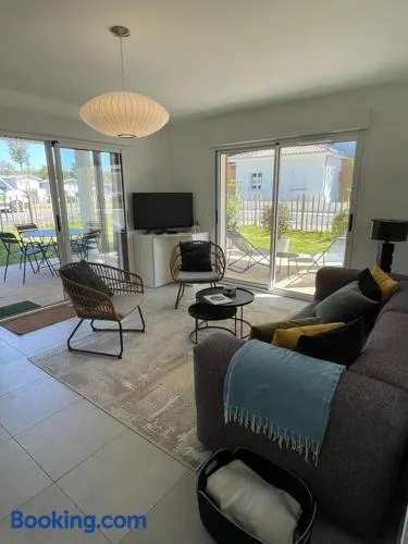 Superbe appartement neuf, 2 terrasses , jardin - Image 1