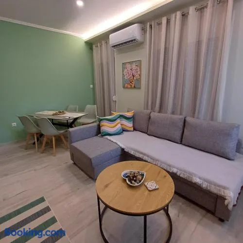 Central Modern Living Apartment 2 - Image 1