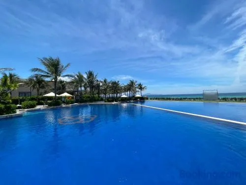 Sea view villa in Wyndham Garden Cam Ranh - Image 1