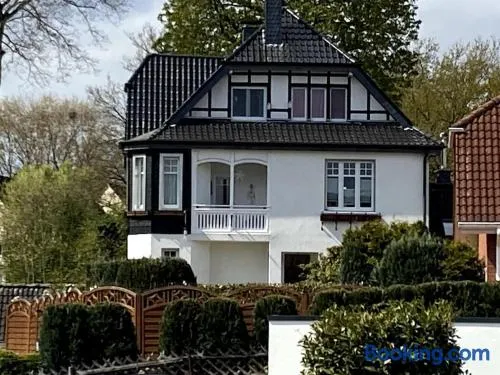 Wohnung in stilvoller Villa - Image 1