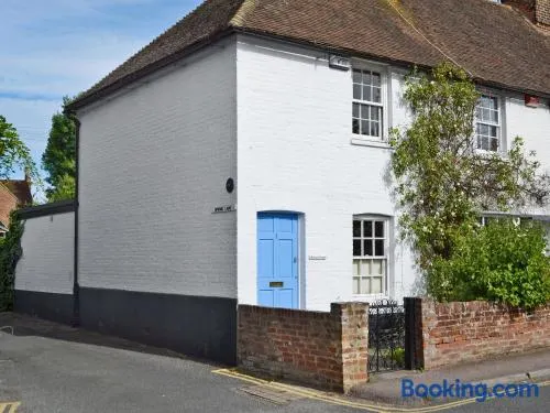 Owl Cottage - Image 1