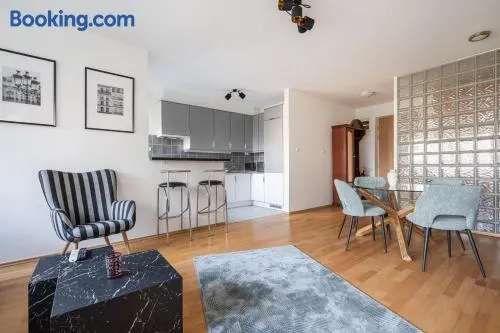 Heart and Soul Apartment - Image 1