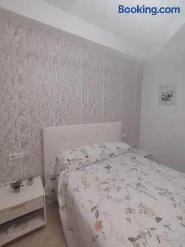 Habitación privada en vivienda compartida con piscina comunitaria en verano Zurgena - Image 1