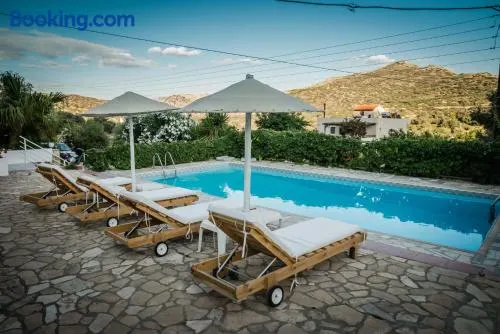 Marina Hotel - Image 1