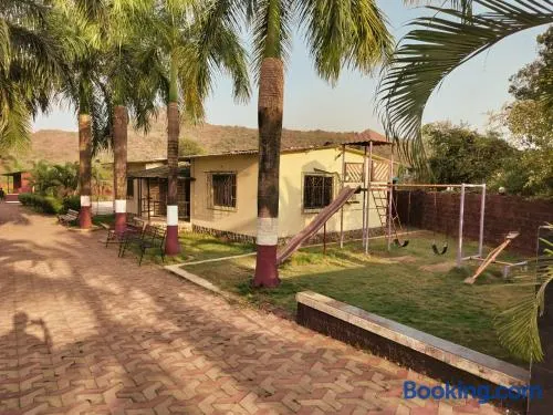Nargis Farm Resort - Image 1
