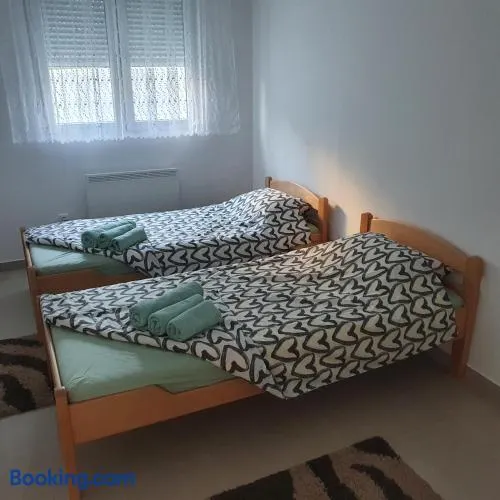 Apartman Holand - Image 1