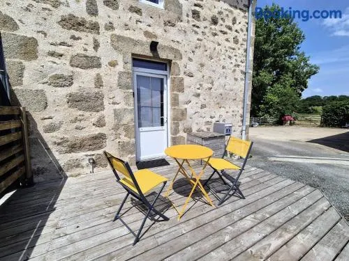 Gîte La Pinochonnerie 2/4pers 6 min Puy du Fou - Image 1