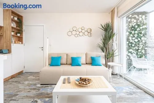 Apartman M Zlatni breg - Image 1