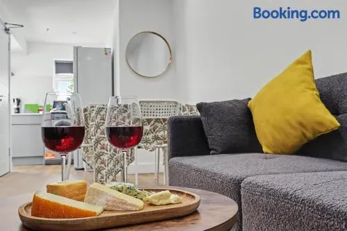 Work Contractor relax stays at Heathrow Airport terminals - Image 1