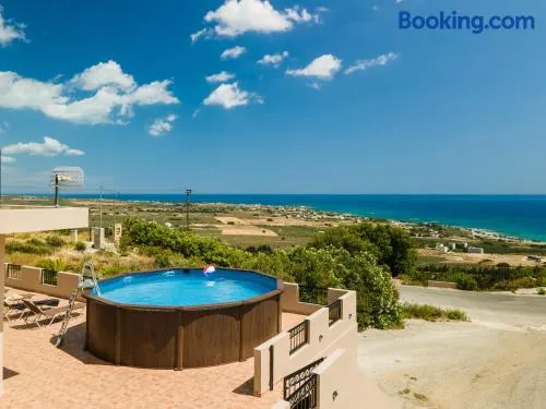 Serenitas, family house with great views - Image 1