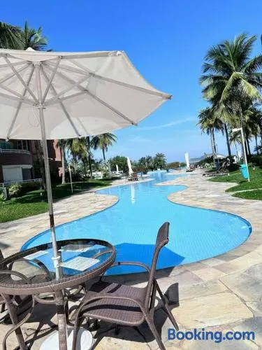 Apartamento 2 suítes em frente praia de camboinhas - Image 1