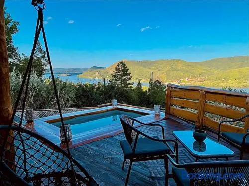 Lyra Hill - Luxury Villa for the poetry of wooden - Image 1