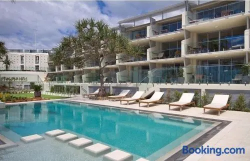 Fairshore 28 Beachfront Escape - Image 1
