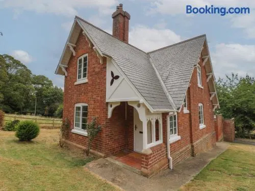Casthorpe Lodge Cottage - Image 1