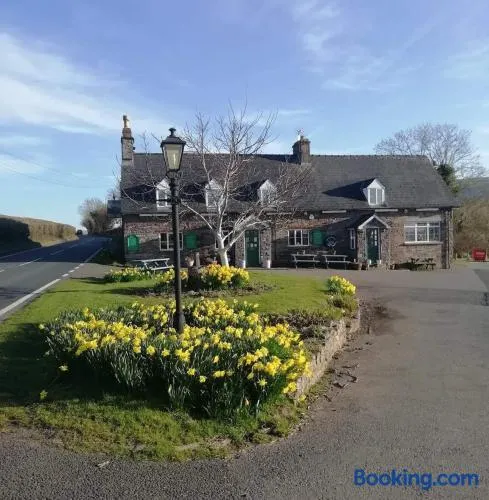 The Old Ford inn - Image 1
