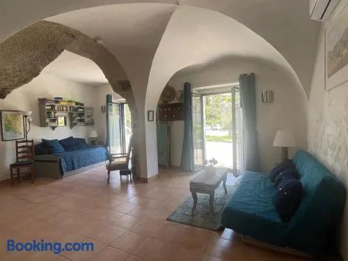 Luberon maison de village entière 2 à 6 personnes - Image 1