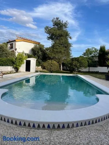 habitaciones con piscina privada en casa de campo, Granada - Image 1