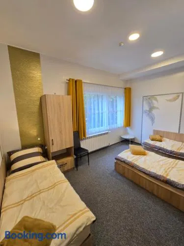 Pokoje gościnne GOOD NIGHT apartamenty, noclegi - Image 1