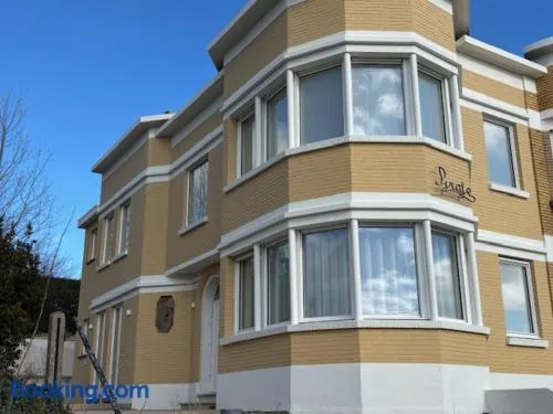 Pirate, op 100 meter van strand - Image 1