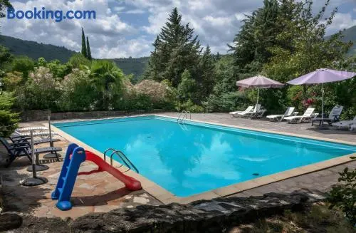 Les Lilas piscine partagée - Image 1