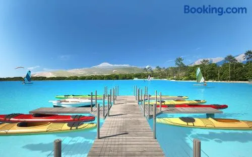 2237-Modern apt with private beach - Image 1