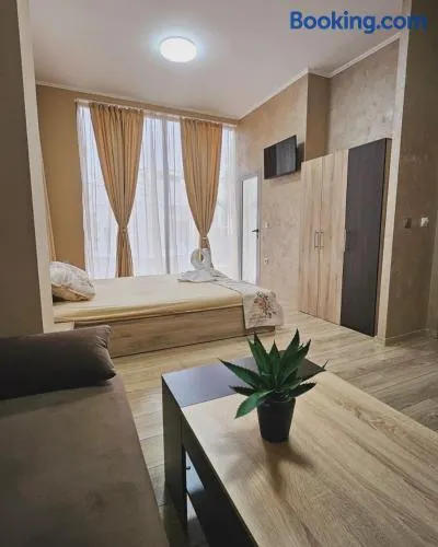 Kedar Guesthouse - Image 1
