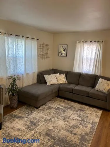 Cozy Apartment 6 miles from Downtown, Cincinnati - Image 1