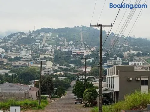 Casa com visto para o Cristo e cidade - Image 1