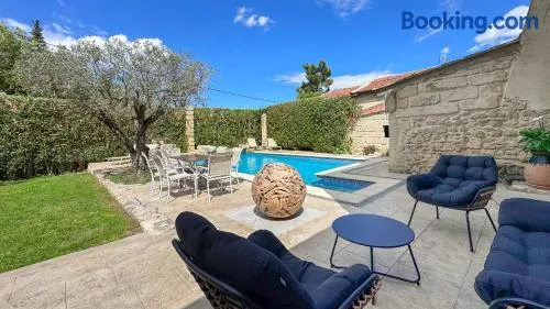 Très beau mas provençal proche Alpilles - Image 1