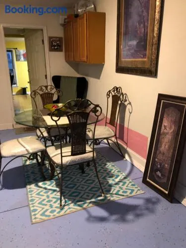 Cozy Fleure place - Image 1
