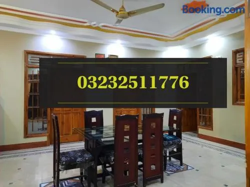 Palace inn Guest House - Image 1