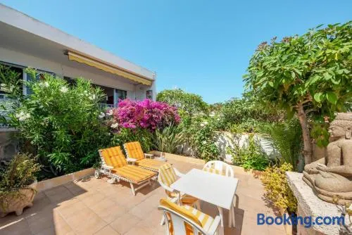 Casa Limona - Cozy Tropical Retreat in Arona - Image 1