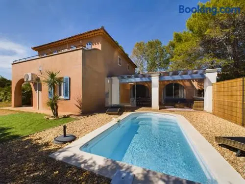 Villa tous commerces 3km des plages - Image 1