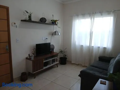Quarto Rustico em Alfenas - Image 1