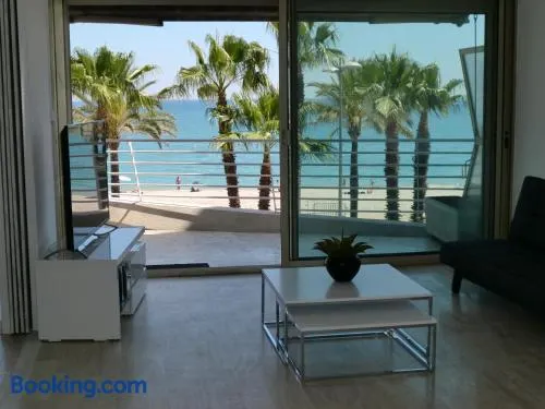 appartement vue mer "le chantilly" cagnes sur mer - Image 1
