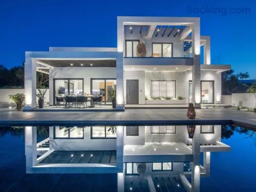 ELYSIAN VILLA - Image 1