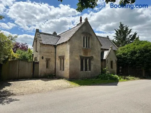 Trowbridge Hotel - Image 1