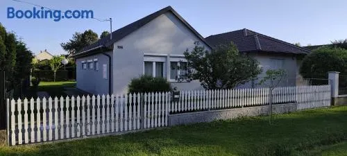 House Balatonfenyves - Image 1