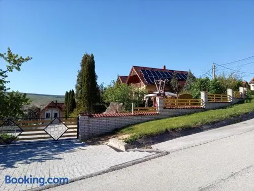 Eszter-lak - Image 1