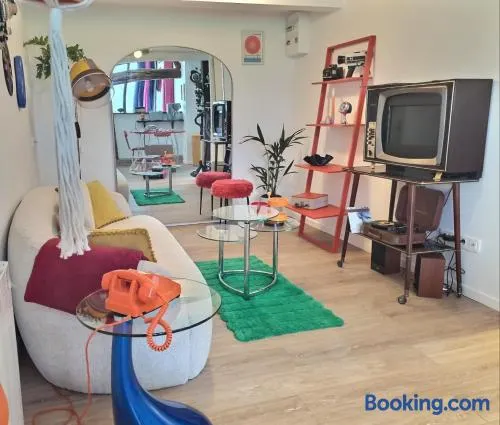 La Petite Eole - Déco 70's, Entre Rouen et Dieppe - Image 1