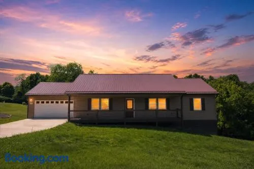 Galax 5br Home Near Blue Ridge - Sleeps 6 5 Bedroom Home - Image 1