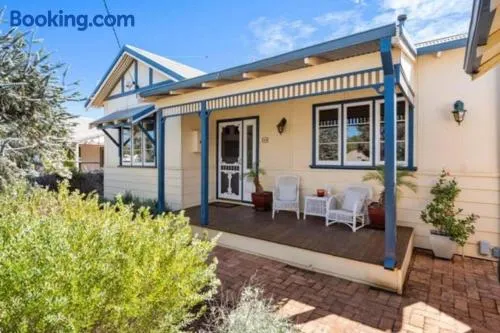Red Earth Hideaway - Diggers and Dealers 2026 - Image 1